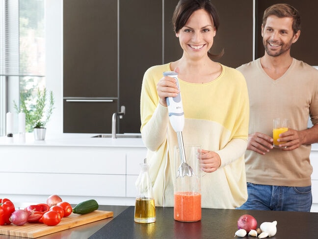 ����� ����