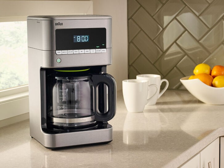 Braun BrewSense Drip Coffee Maker - 12 Cup - KF7170SI Lifestyle2