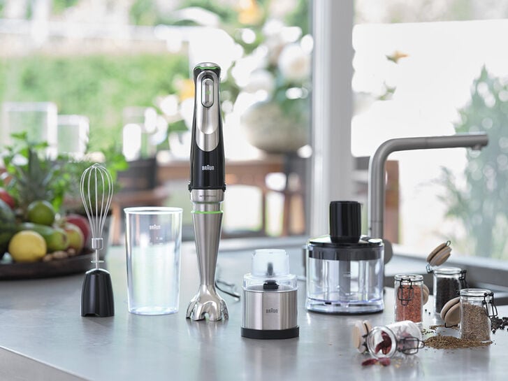 Braun MultiQuick 9 Hand Blender - High Performance Cutting & Blending with  Less Effort - Compatible with Braun Straight-Cut Attachments - Includes 6