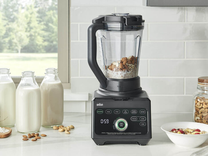 Braun TriForce Pro PowerBlender JB9040BK lifesyle